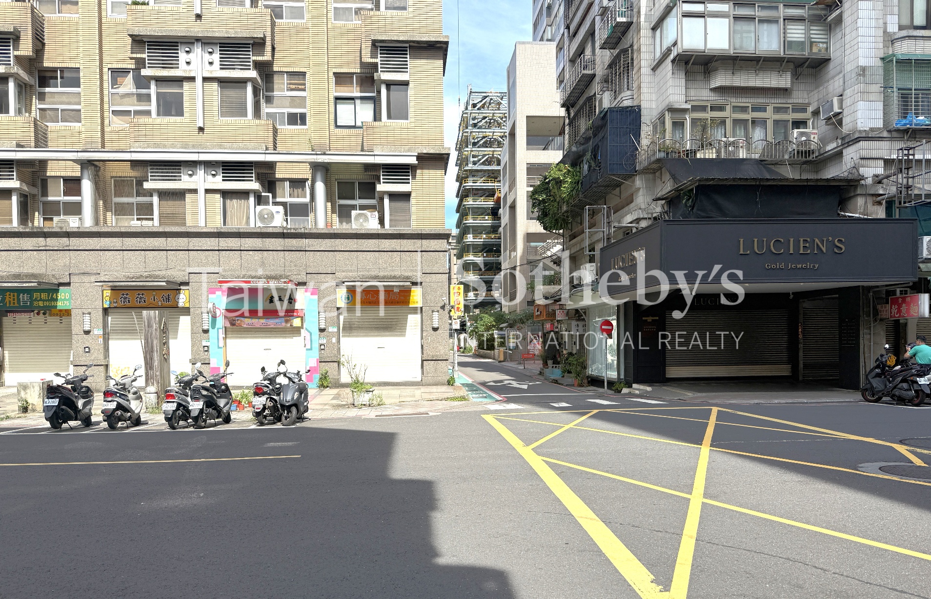 伊通街角間透天周邊環境