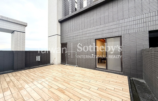 內湖頂樓兩房露台戶遠眺 101公設