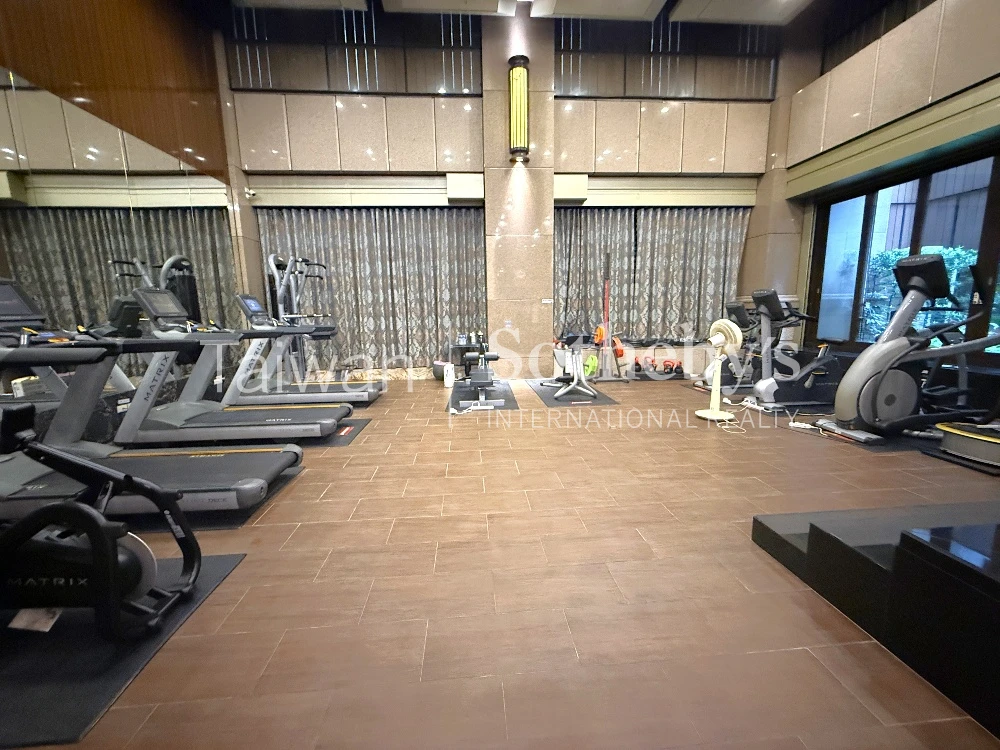 公設