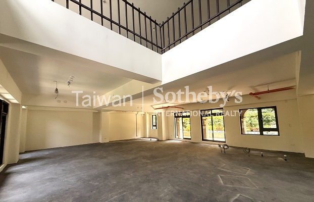 天母皇家莊園A室內照