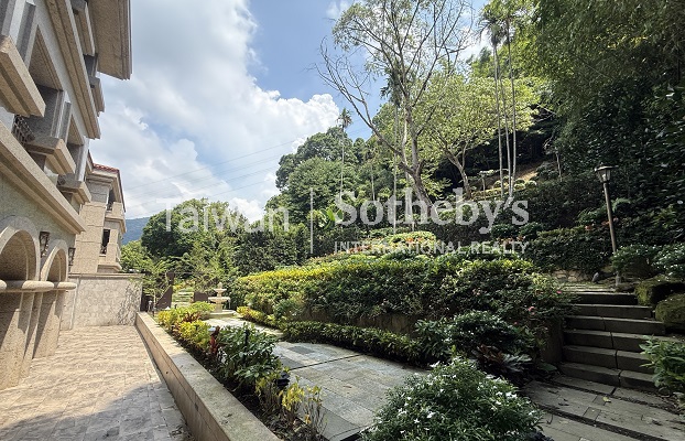 天母皇家莊園A後花園