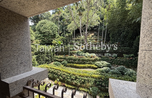 天母皇家莊園A後花園