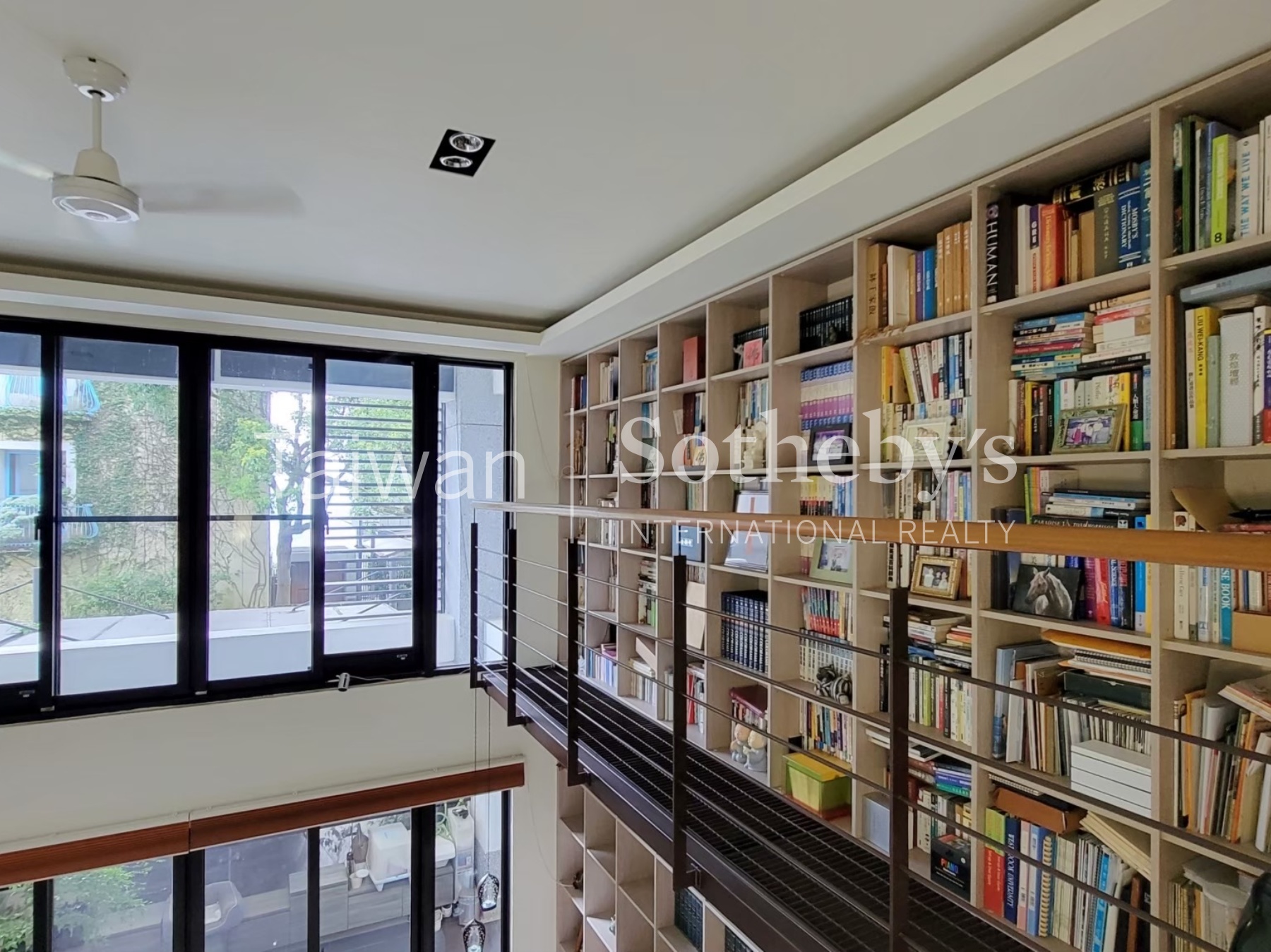 大景山莊海景電梯別墅室內照