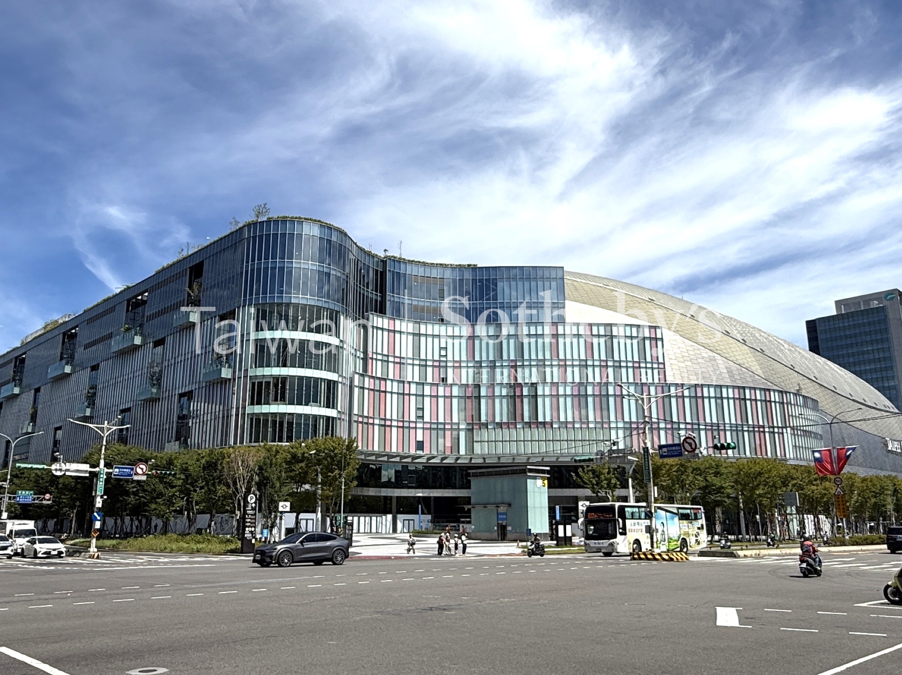 大巨蛋光復商圈店面周邊環境