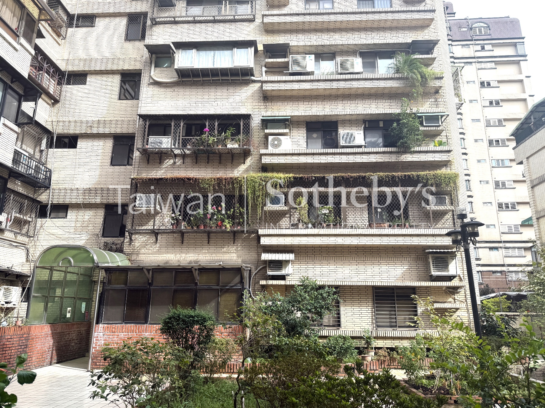 辛亥捷運站三房華廈現場實景