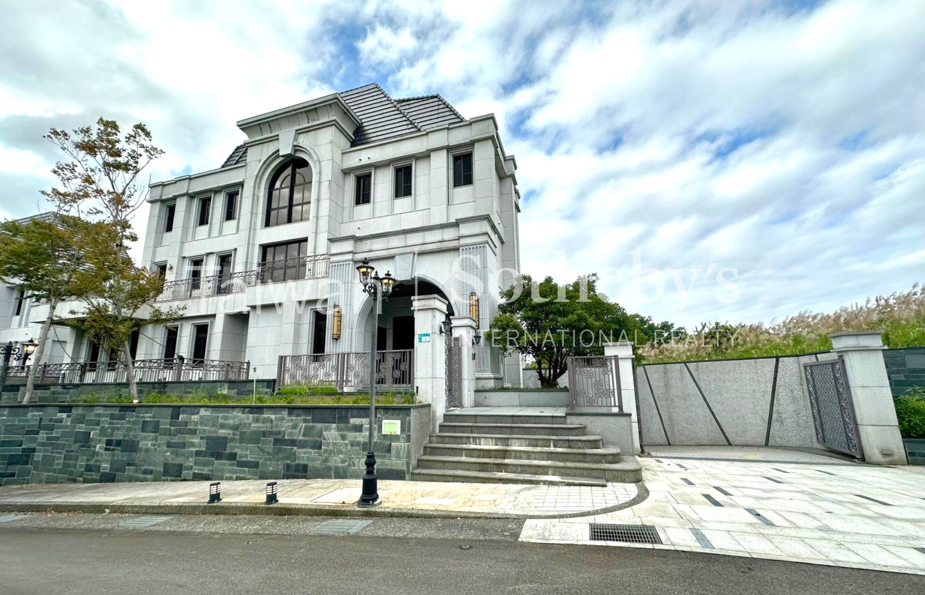 城堡山莊帝王戶建物外觀