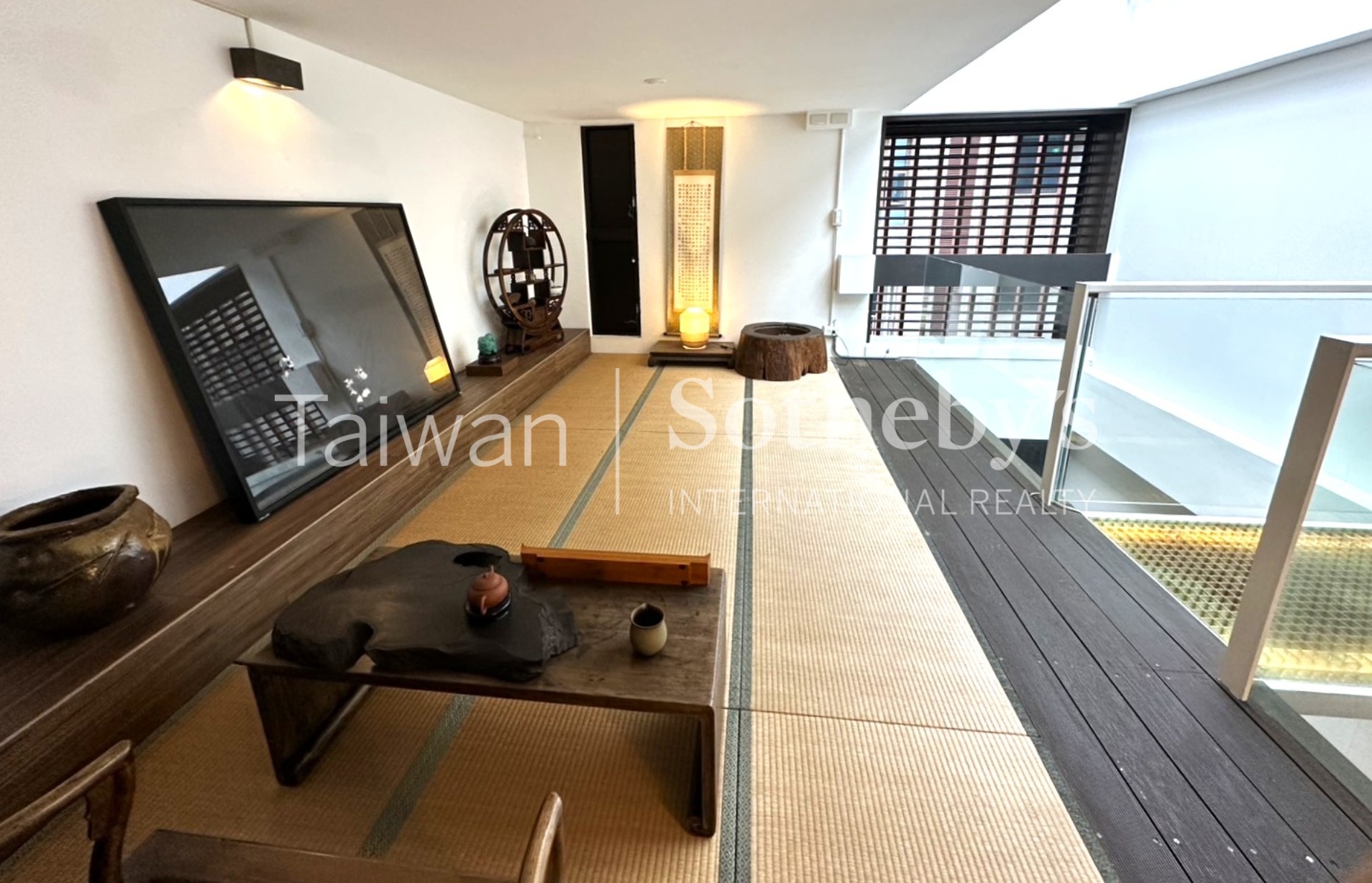 仁愛多寶閣室內照