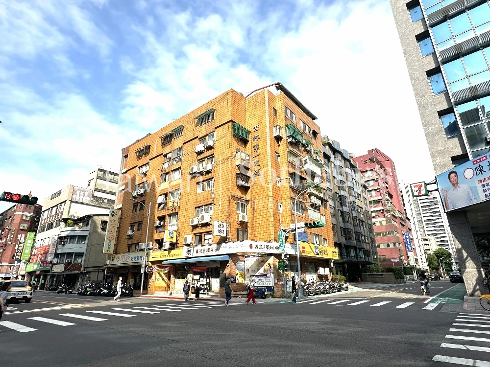 建物外觀